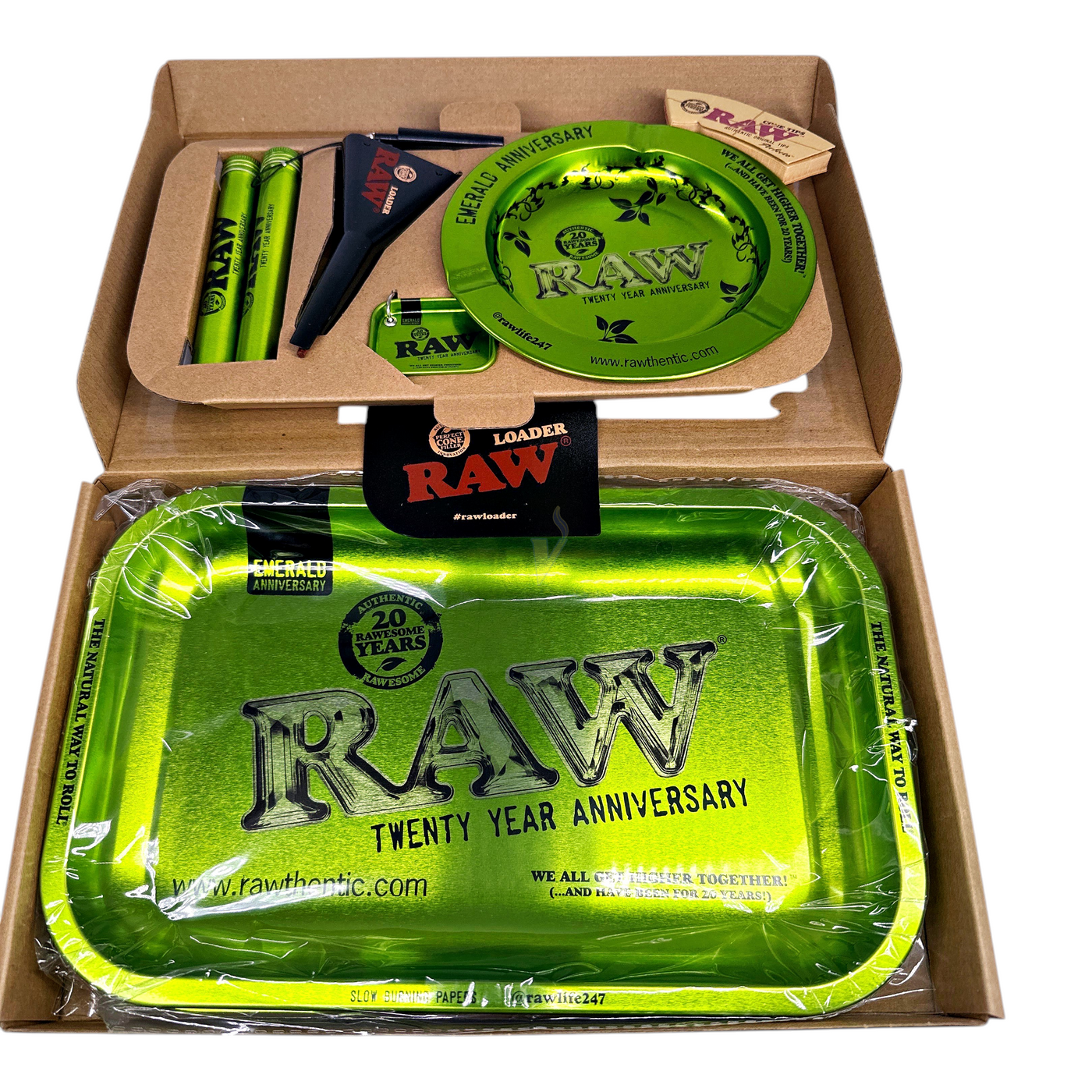 Raw Twenty Year Emerald Anniversary Limited Edition Gift Set